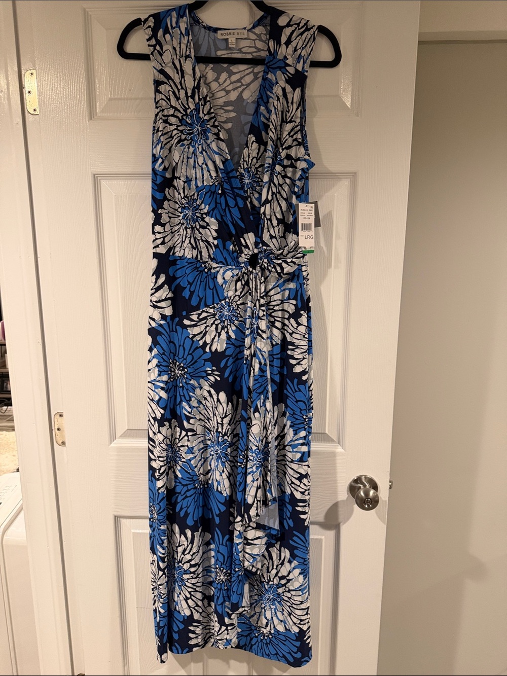 Robbie Bee Blue Floral Maxi Dress